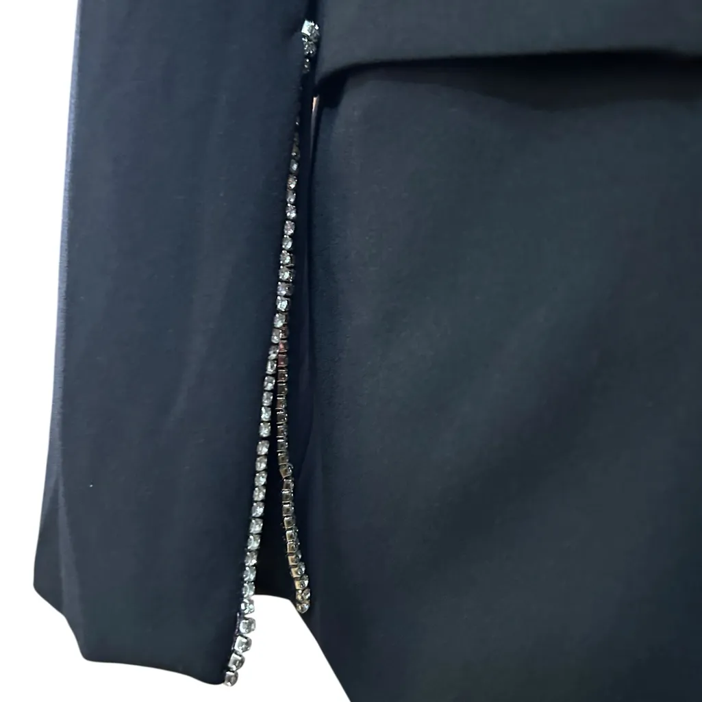 Windsor Blazer with bejeweled sleeve slits - Image 10