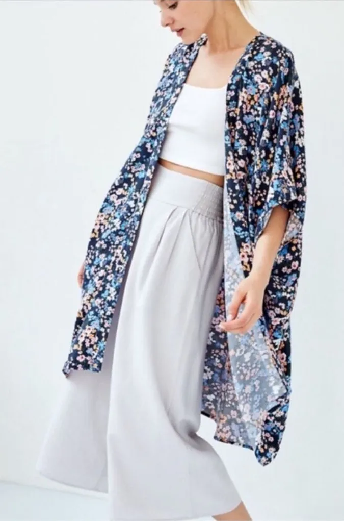 Aritizia Sunday Best Multicolor Floral Short Sleeve Oversized Long Cardigan S/M Black - Image 1