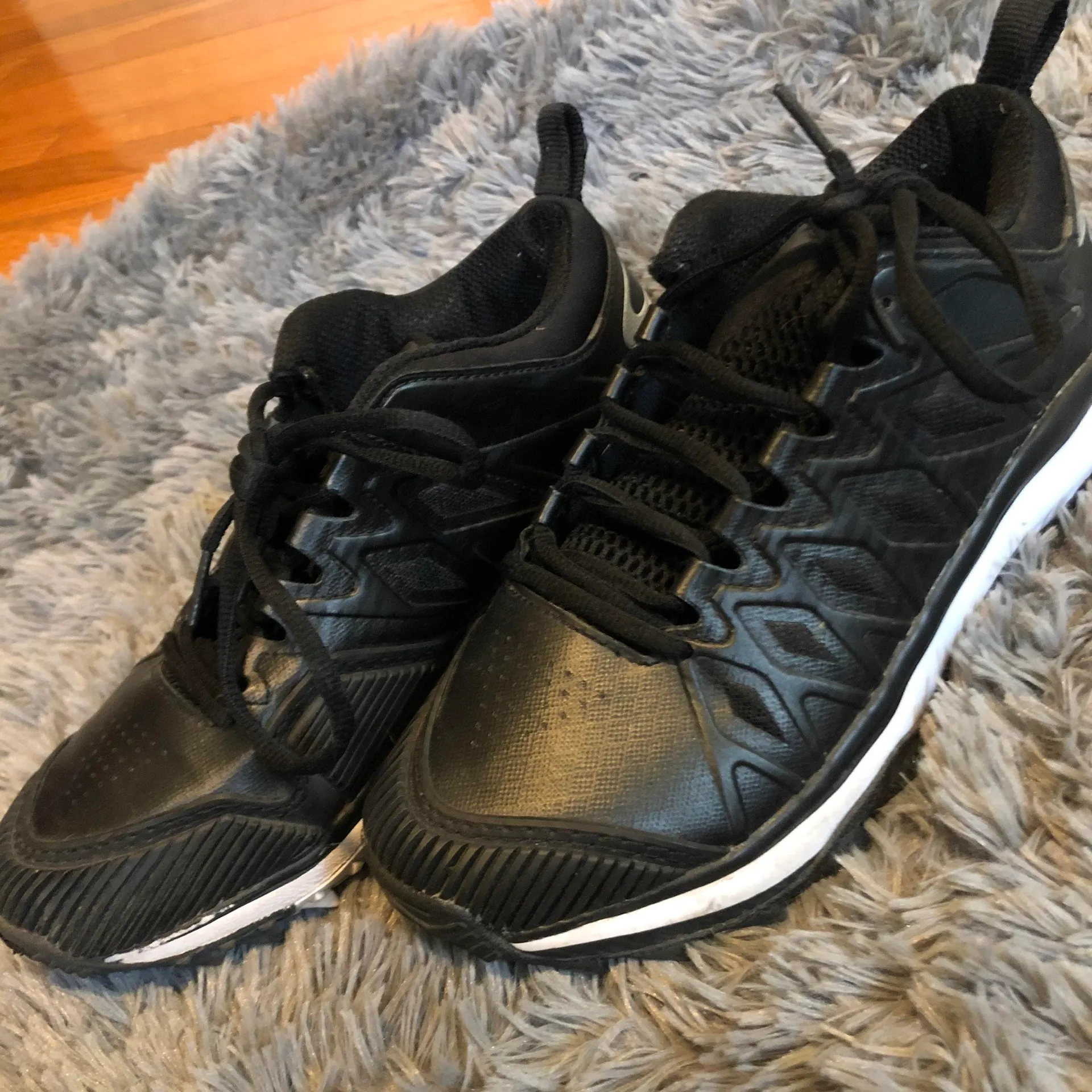 softball pitching shoes - Image 2