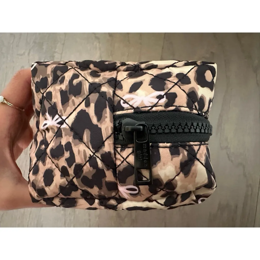 Women's Leopard Print Quilted Cosmetic Bag with Pink Bows Brown - Image 4