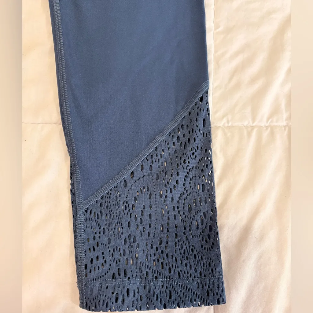 Victorias Secret Pink Sport Lace Leggings Yoga Pants Workout Athletic Athleisure - Image 3