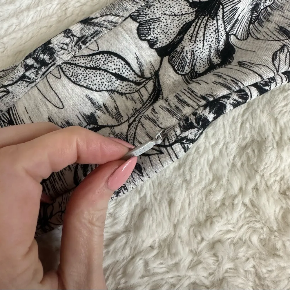 Athleta Floral Print Balance Dress - Image 2