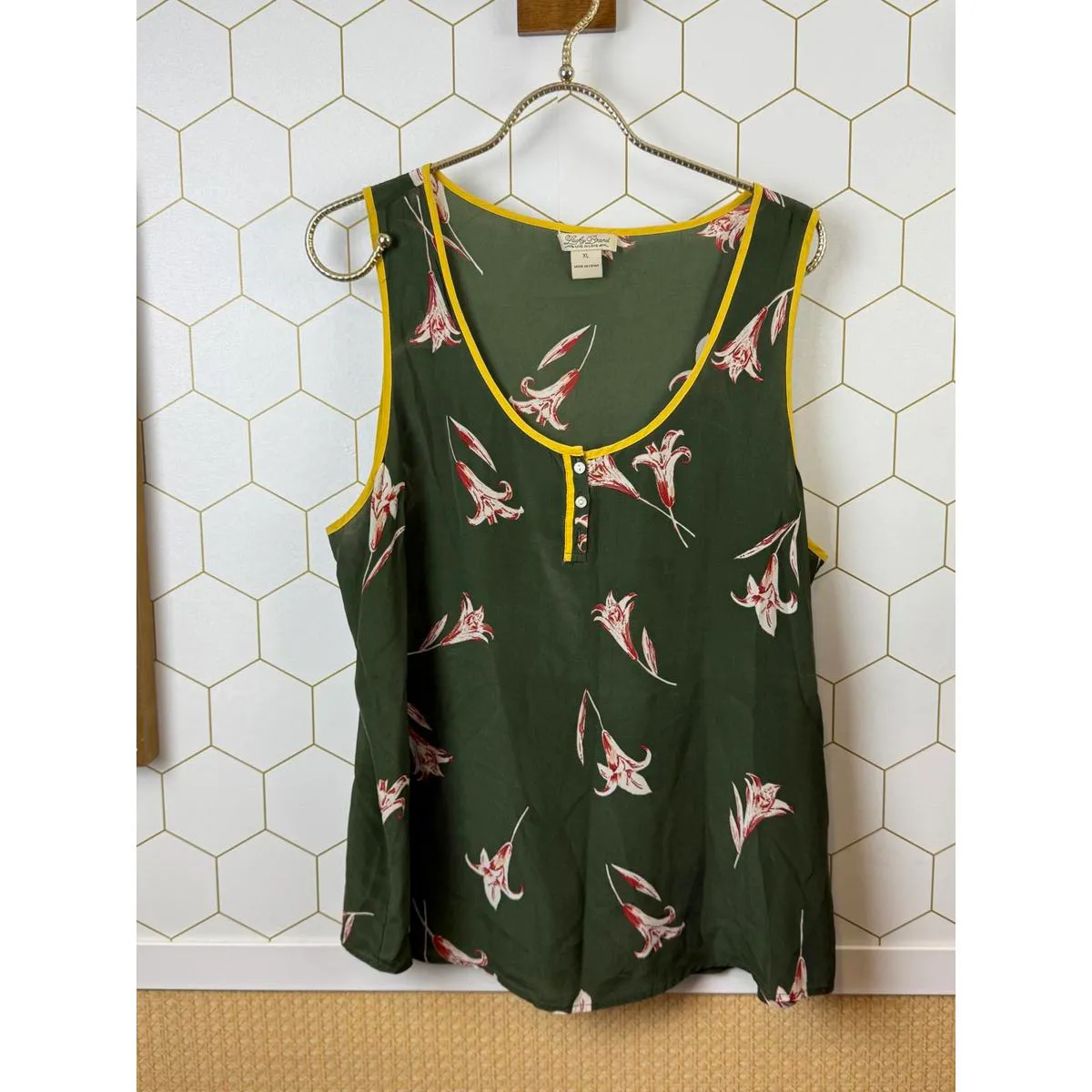 Lucky Brand Olive and Yellow 100% Silk Tank Top Blouse - Size - XL - Image 6