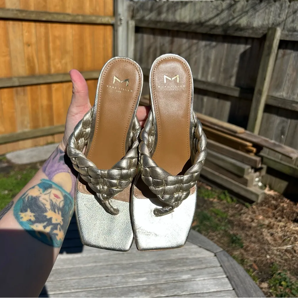 Marc Fisher Norsa Block Heel Braided Sandal silver Leather Women’s size 7‎ - Image 7