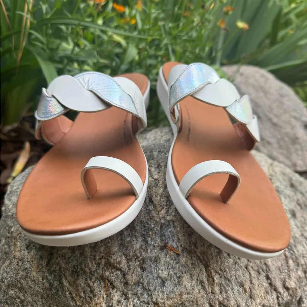 Fitflop White and Silver Minimalist Sandals - Image 7