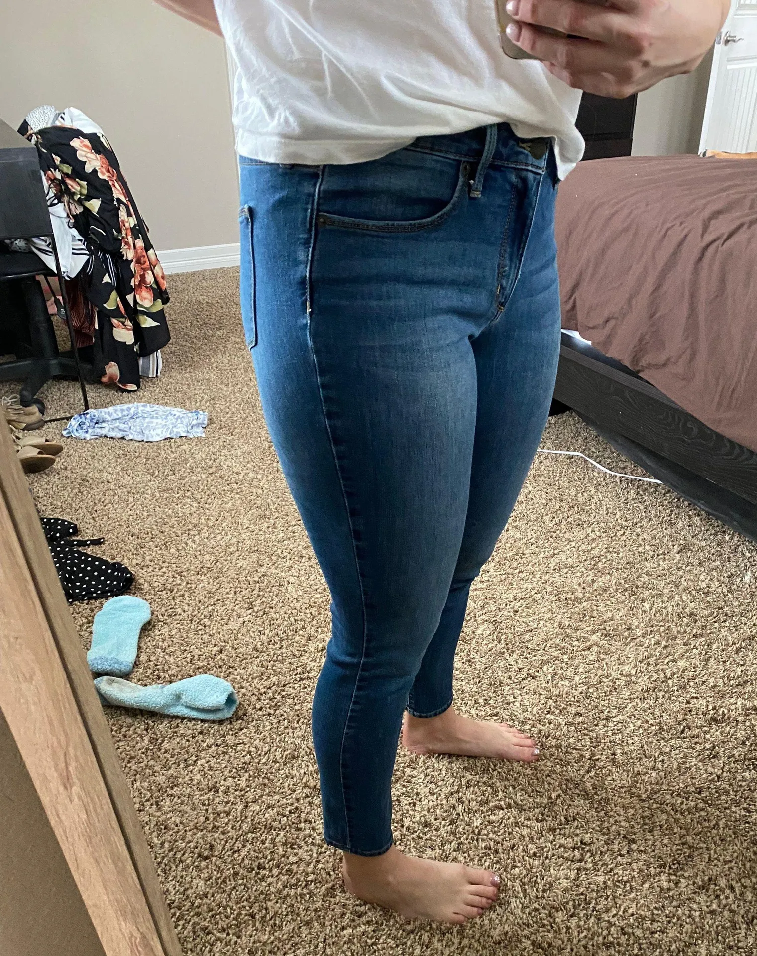 Universal Threads Jeans - Image 3