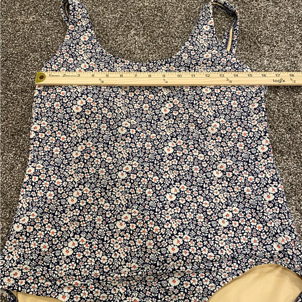 Amazon Essentials Ditsy Floral Daisies One Piece Swimsuit Bathing Suit Blue Size XL - Image 7