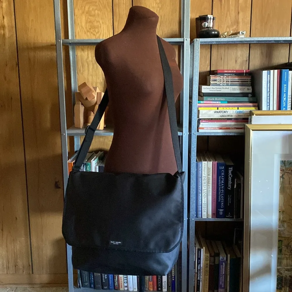 Kate Spade New York Crossbody Commuter Messenger Bag - Image 3