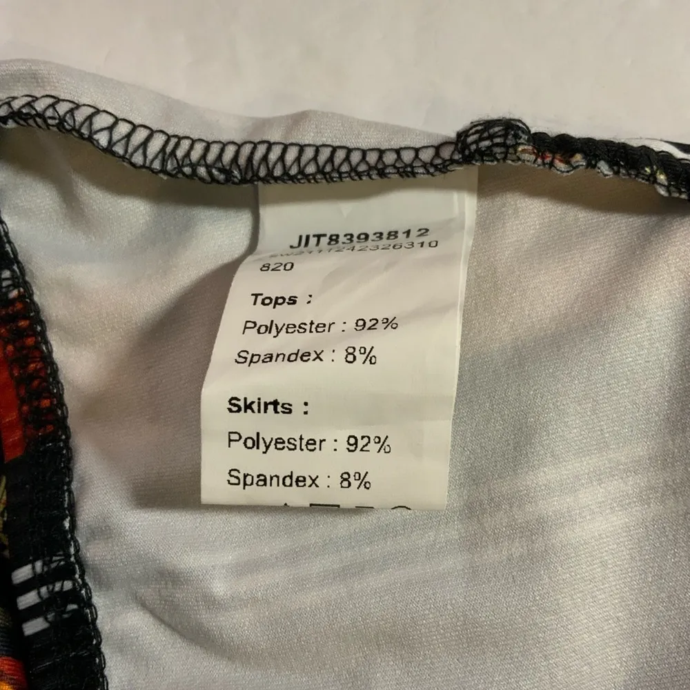 SHEIN geo print crop cami top & slit skirt size Large - Image 6