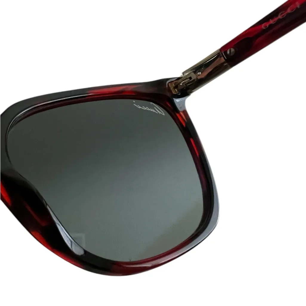 Gucci Red and Black Cat-Eye Gradient Sunglasses - Image 15