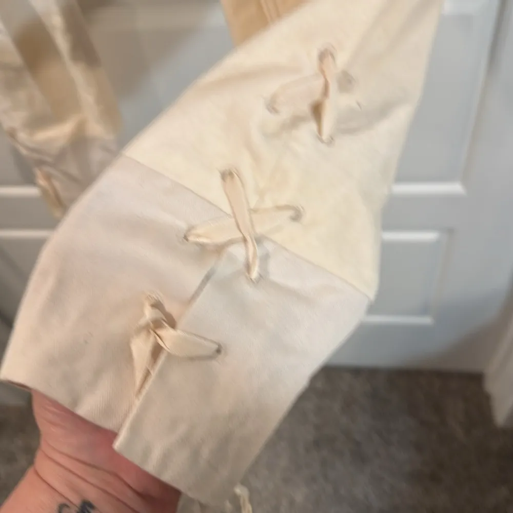 Anthropologie Leifsdottir Ivory Velour Tie Lace Up Ankle Pants - Image 6