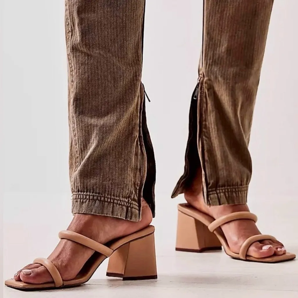 EUC Free People Leather Parker Double Strap Heeled Sandals Tan Size - Image 2