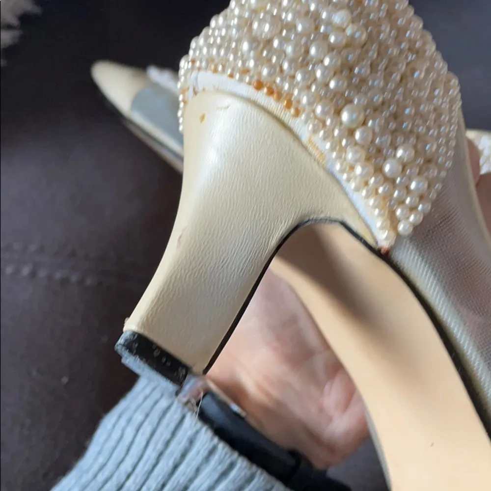 J. RENÉE Faux Pearl & Net Cream Color Heels 5.5 - Image 14