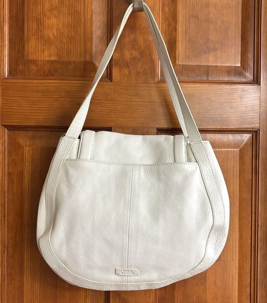 Vince Camuto leather bag - Image 6