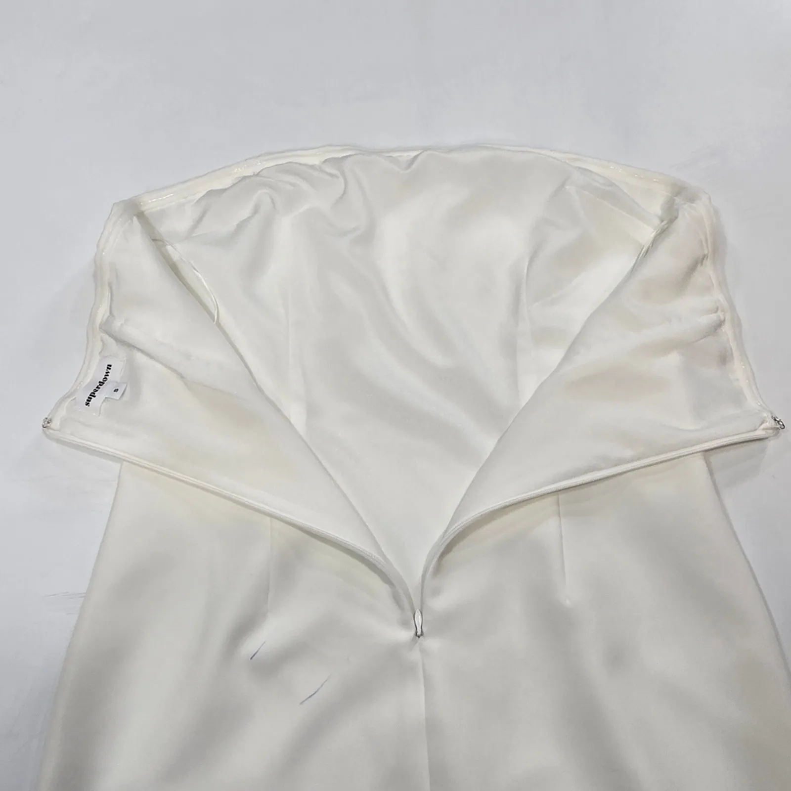 Superdown Isabel Strapless Mini Dress in White Small - Image 11