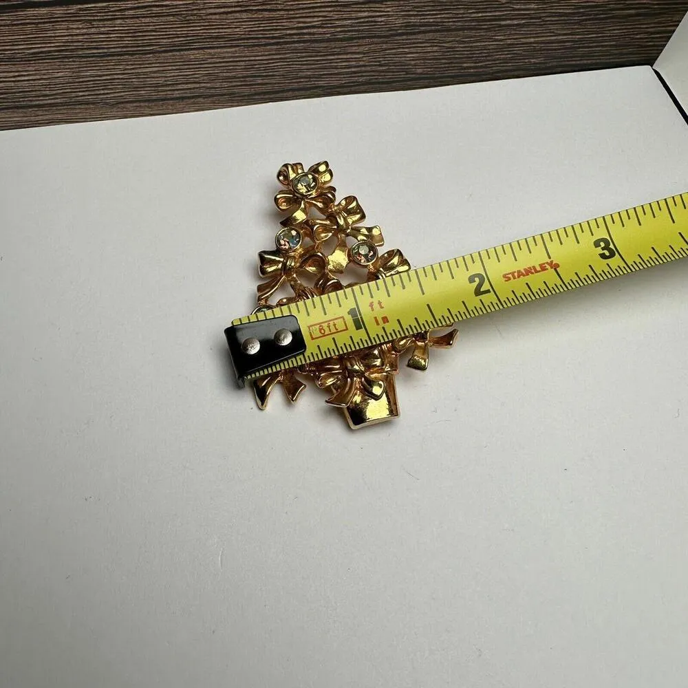 Avon Christmas Tree Rhinestone Blue AB Aurora Borealis Brooch Pin Gold Tone NWOT - Image 3