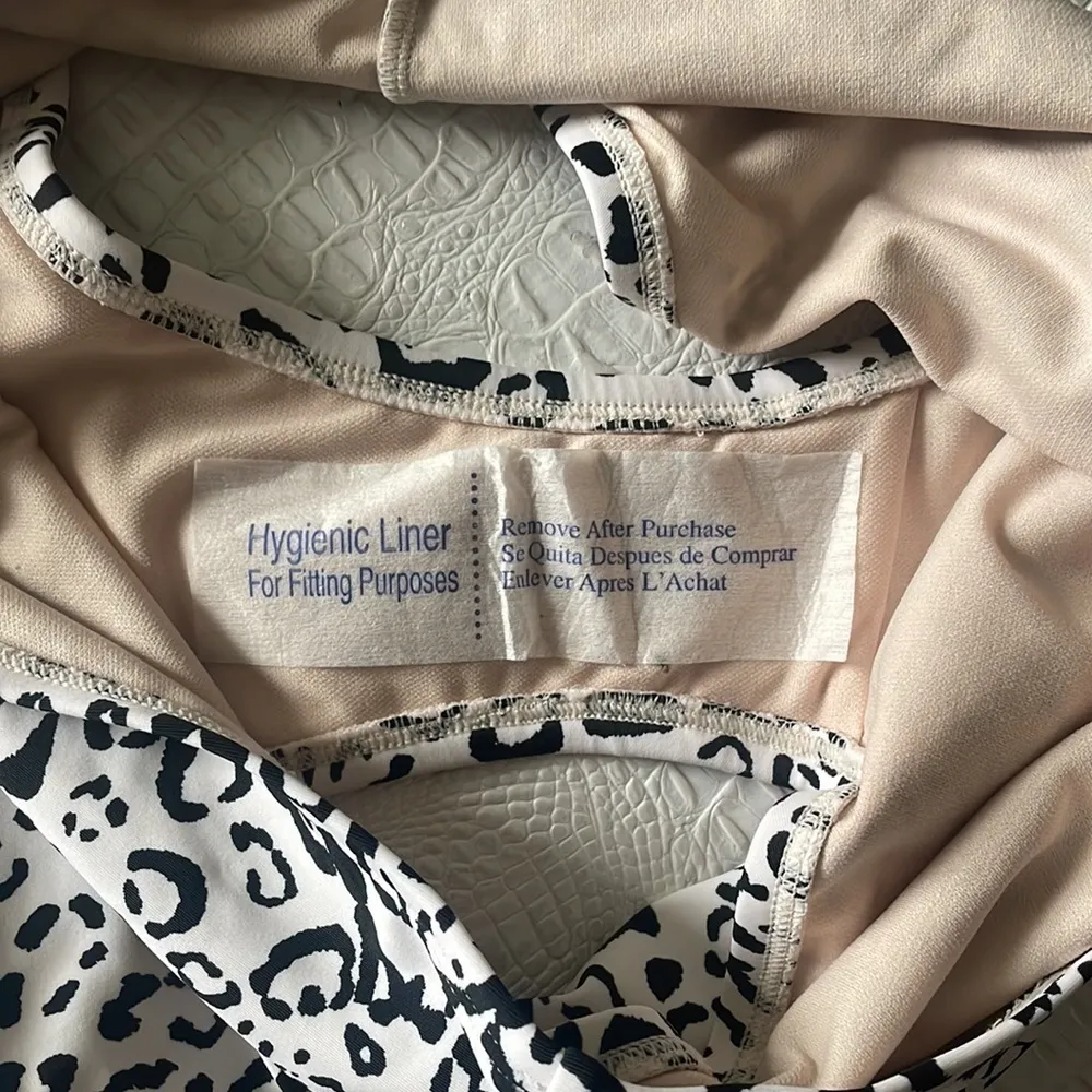 Kona Sol Women's Neutral Leopard Print High Waist
Full Coverage Bikini Bottom L - Image 6