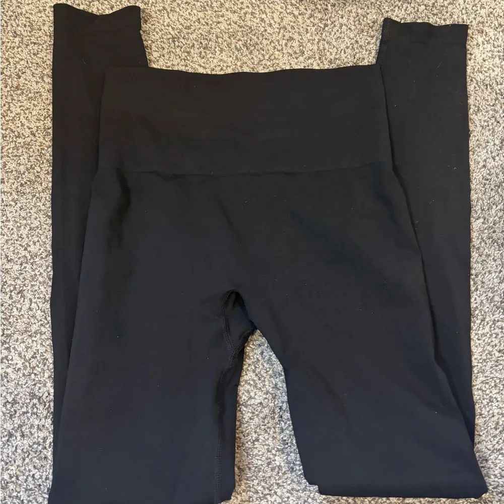 Skims Seamless Sculpt Leggings - Image 3