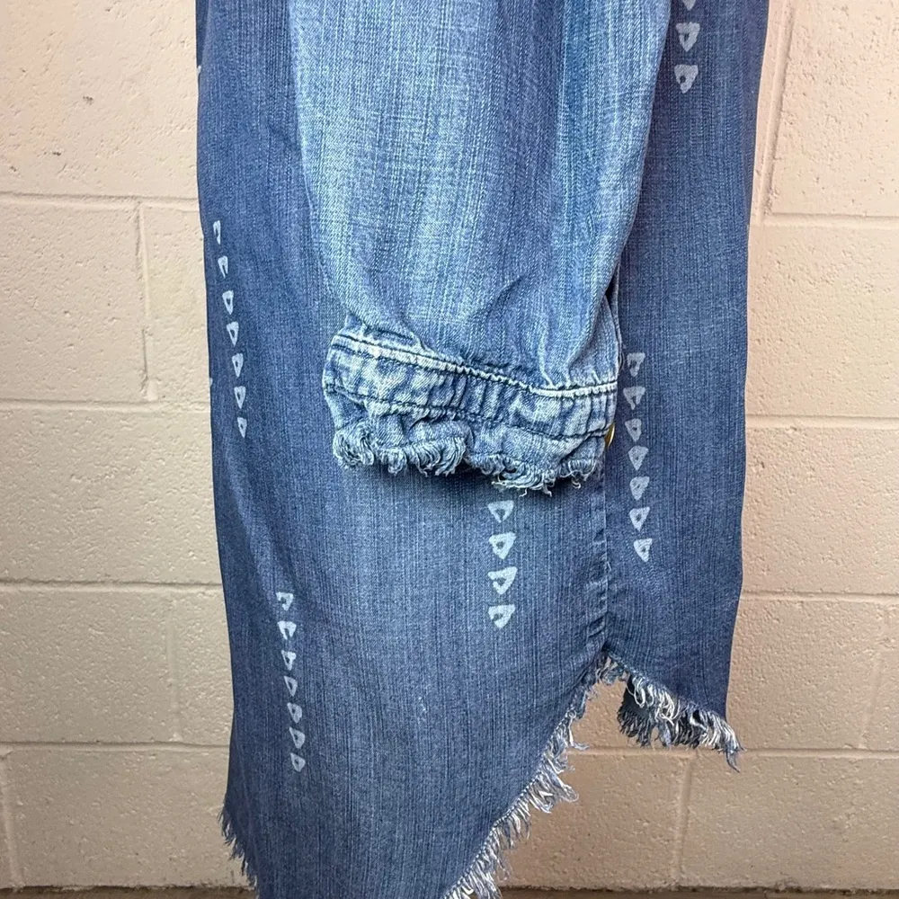 Anthropologie Cloth & Stone Women's Denim Blue Chambray Shirt Dress Fray Edge - Image 6