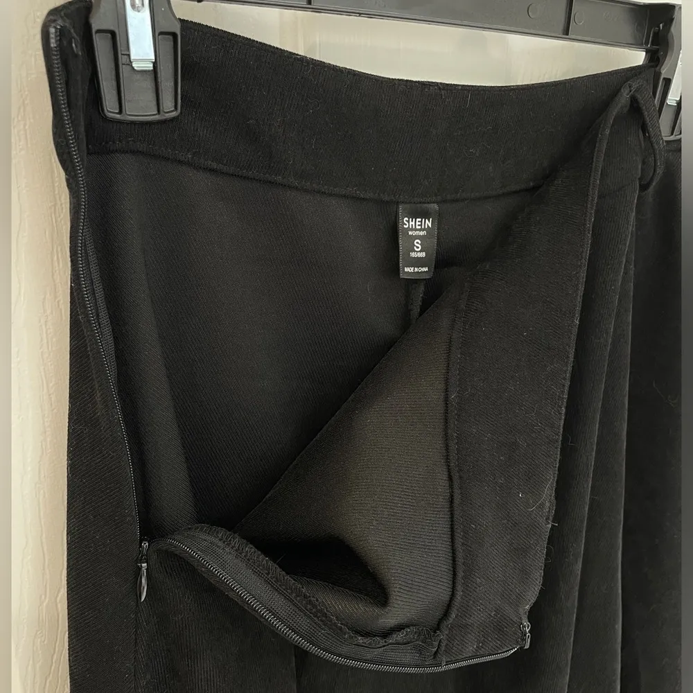 SHEIN Women Black Corduroy Flannel Midi A Line Skirt Women’s Size S - Image 3