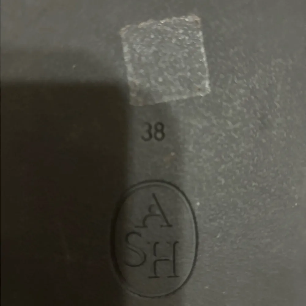 ASH Women's Victoria Sandal black - Image 8