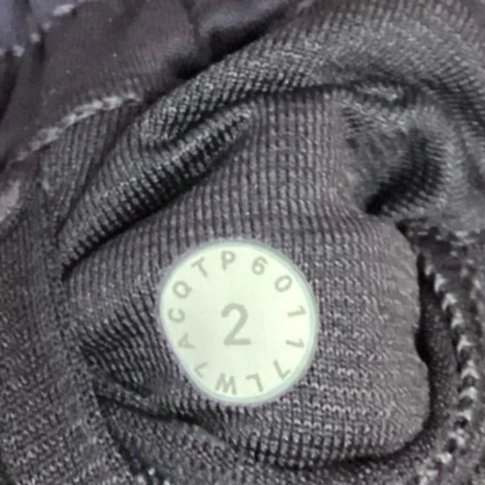 Lululemon Hotty Hot Navy Blue Elastic Waist Stretch Athletic Running Shorts 2 - Image 5