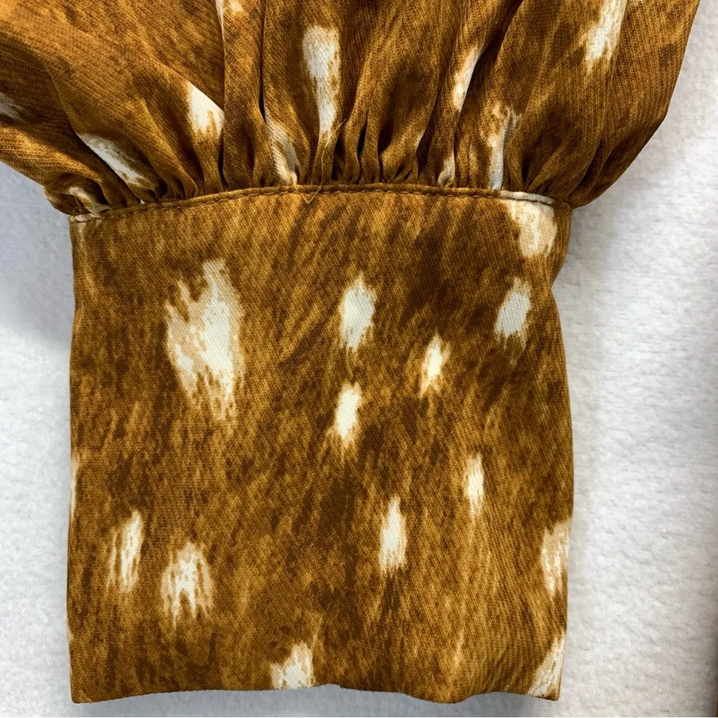 Apt. 9  Brown and White Patterned Top - Image 14