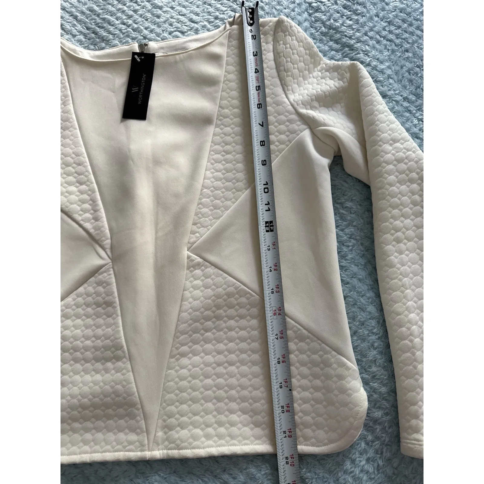 NWT Worthington Long Sleeve Shirt Cream Off-White Geometric Small Futuristic - Image 4