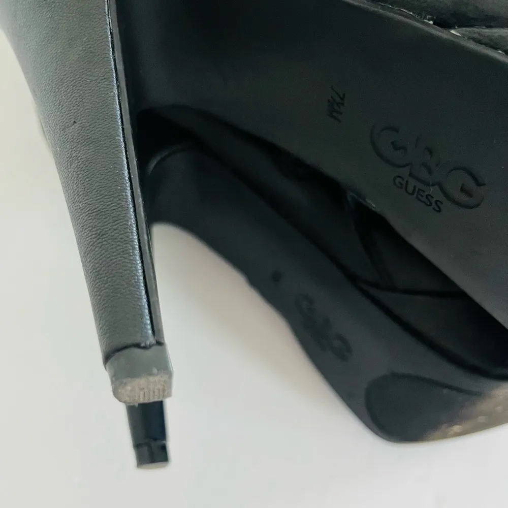GBG By Guess Chic Black Heeled Boots Size 7.5 - Image 10