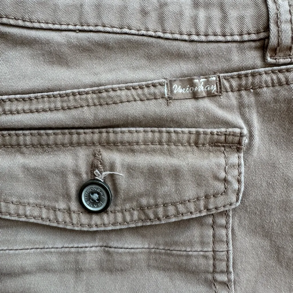 Unionbay Delaney Twill Shorts Shorts in Tan Size 9 - Image 10