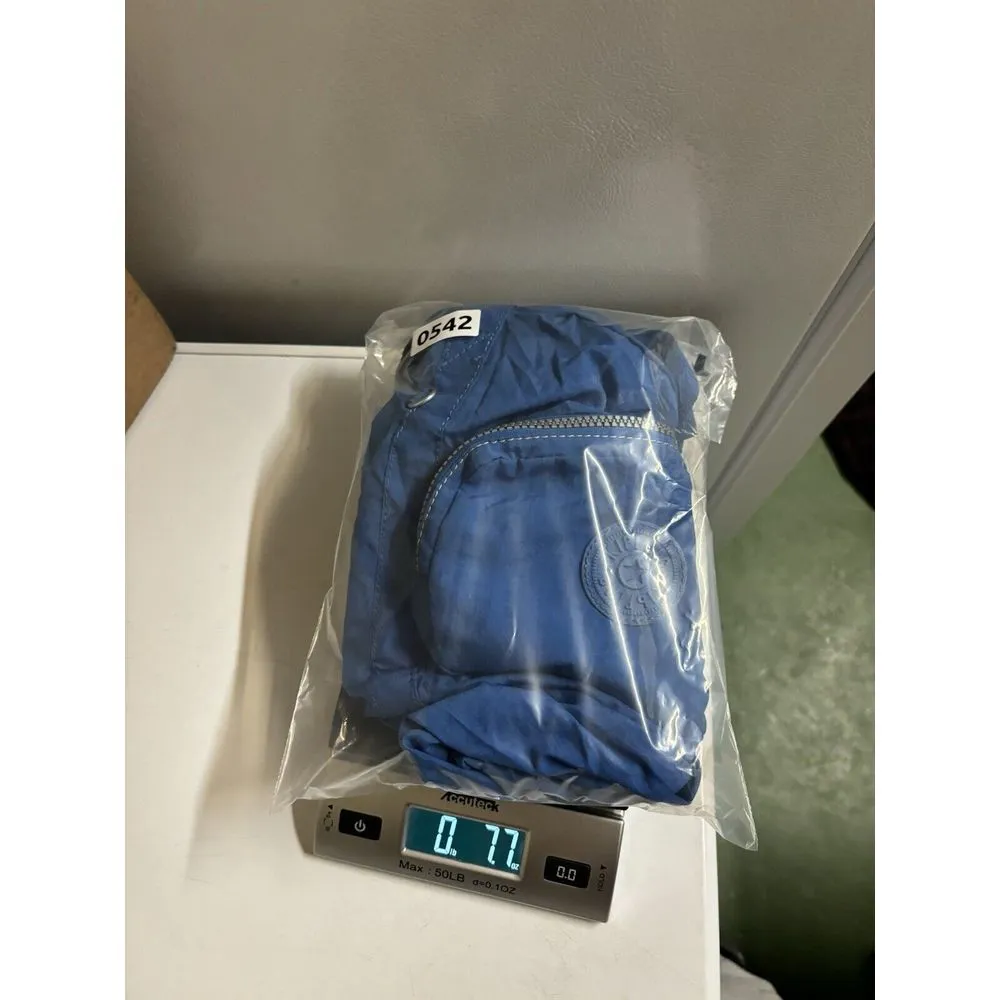 Kipling Overnight Travel Duffle Bag Lightweight Carry On Blue Zipper Pockets - Image 8