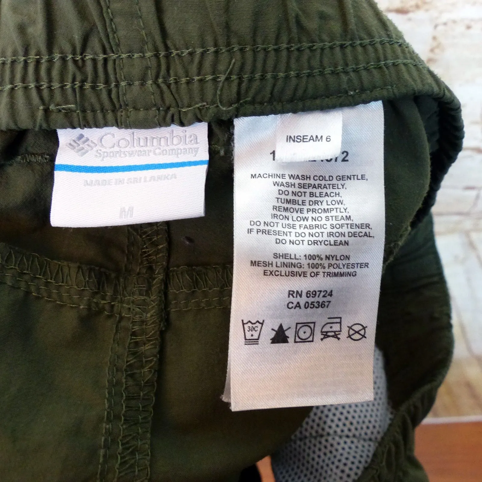 Columbia Cargo Shorts Womens M 6” inseam Olive Green Sandy River II UPF Hiking - Image 9