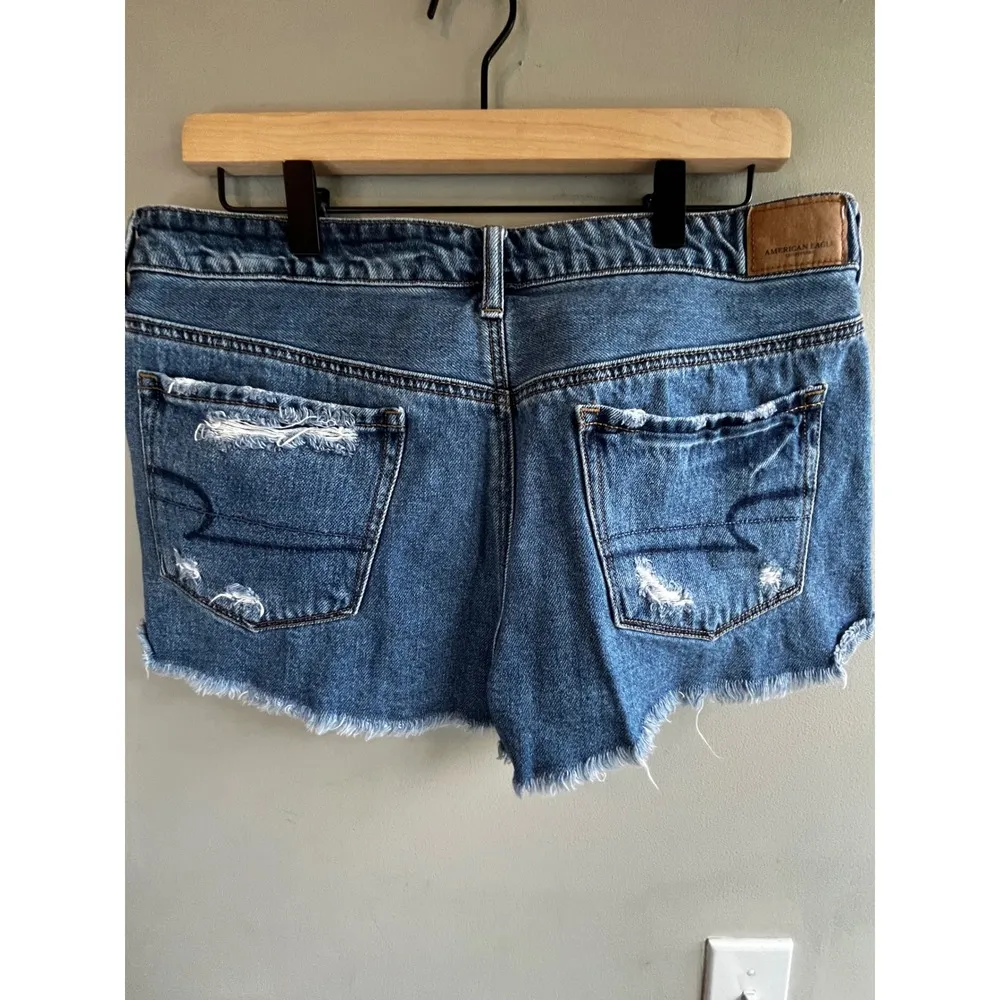 American Eagle Denim Distressed Embroidered Festival Jean Shorts Size 12 Boho Blue - Image 5