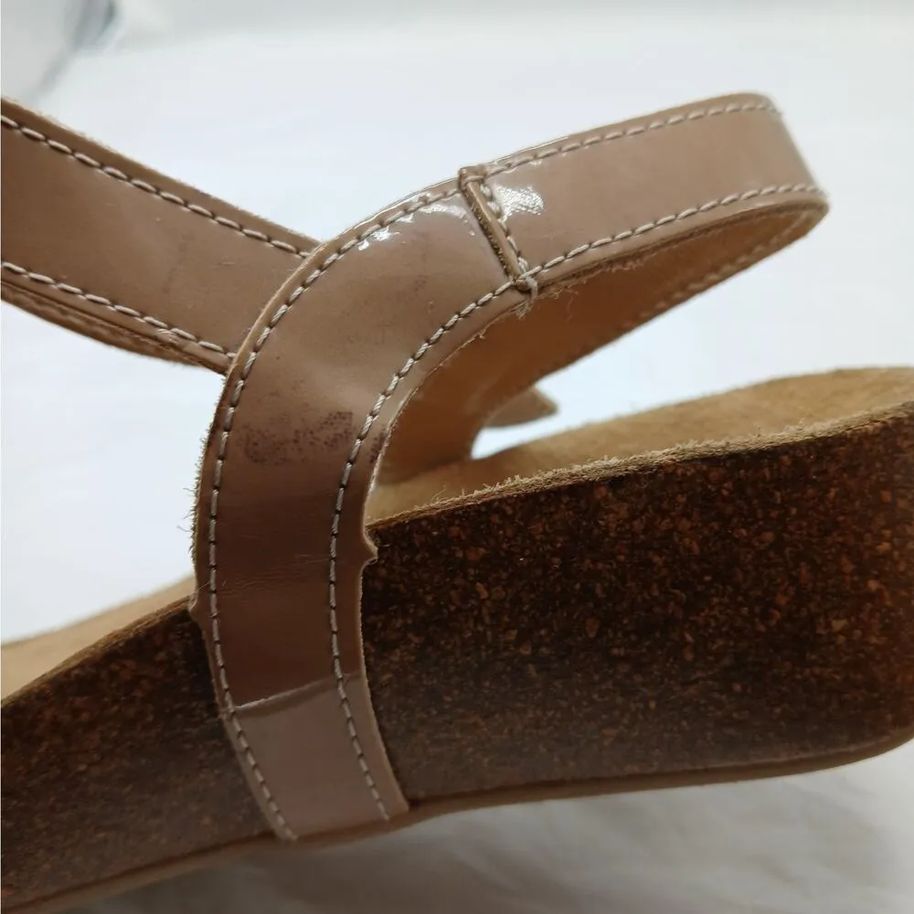 Cordani Gene Thong Wedge Sandal Womens 5.5 Tan Patent Leather Platform Shoes - Image 11