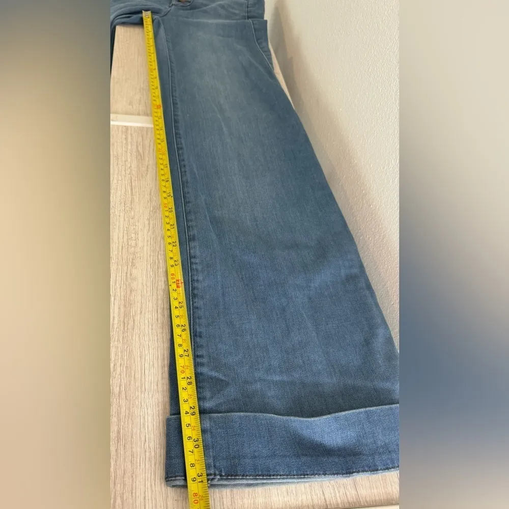Rachel Roy High Rise Button Up Flare Jeans Size 25 Medium Wash Lightweight - Image 5