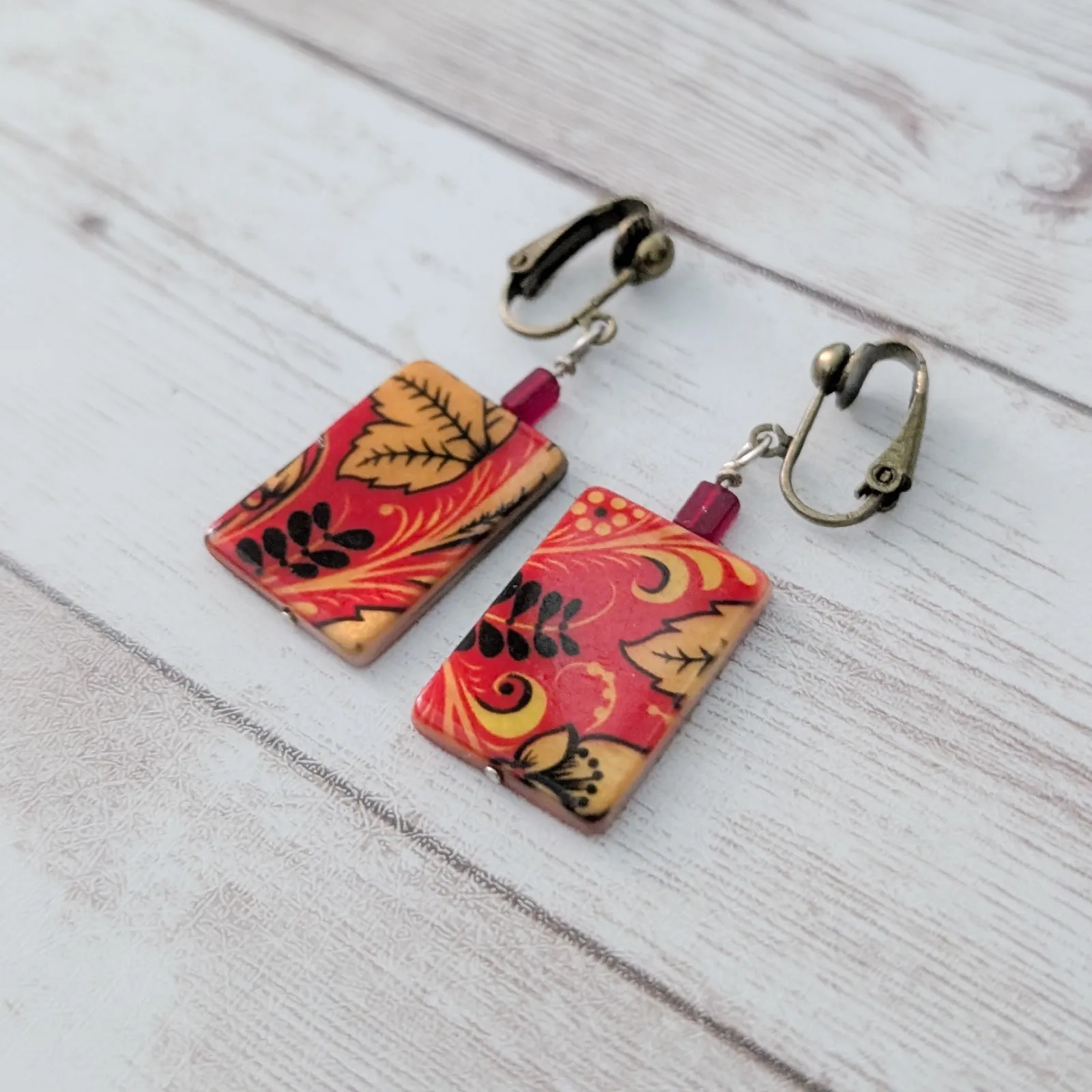 Vintage Clip On Earrings Redish Orange and Golden Yellow Tones Stunning Dangle - Image 4