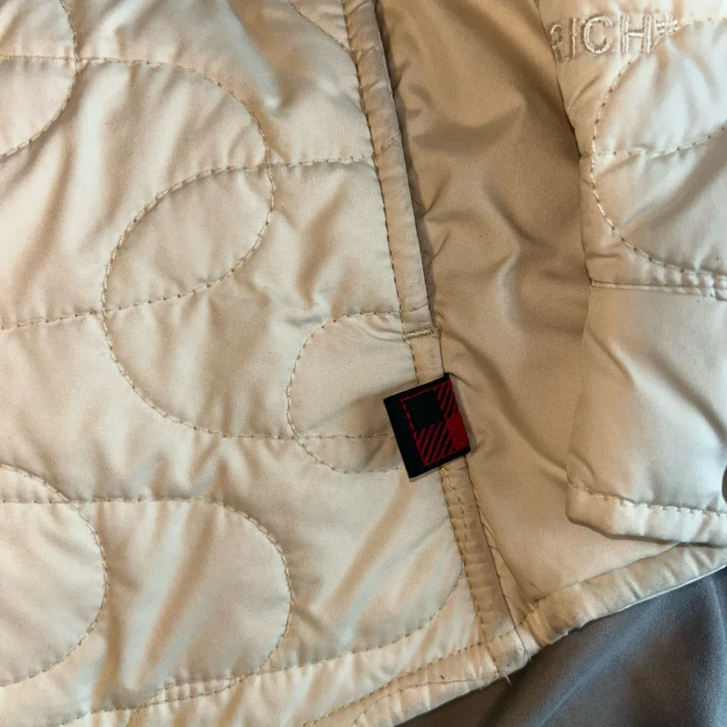 Woolrich Cream Quilted Puffer Jacket Women's Size Medium Pockets Lightweight - Image 3