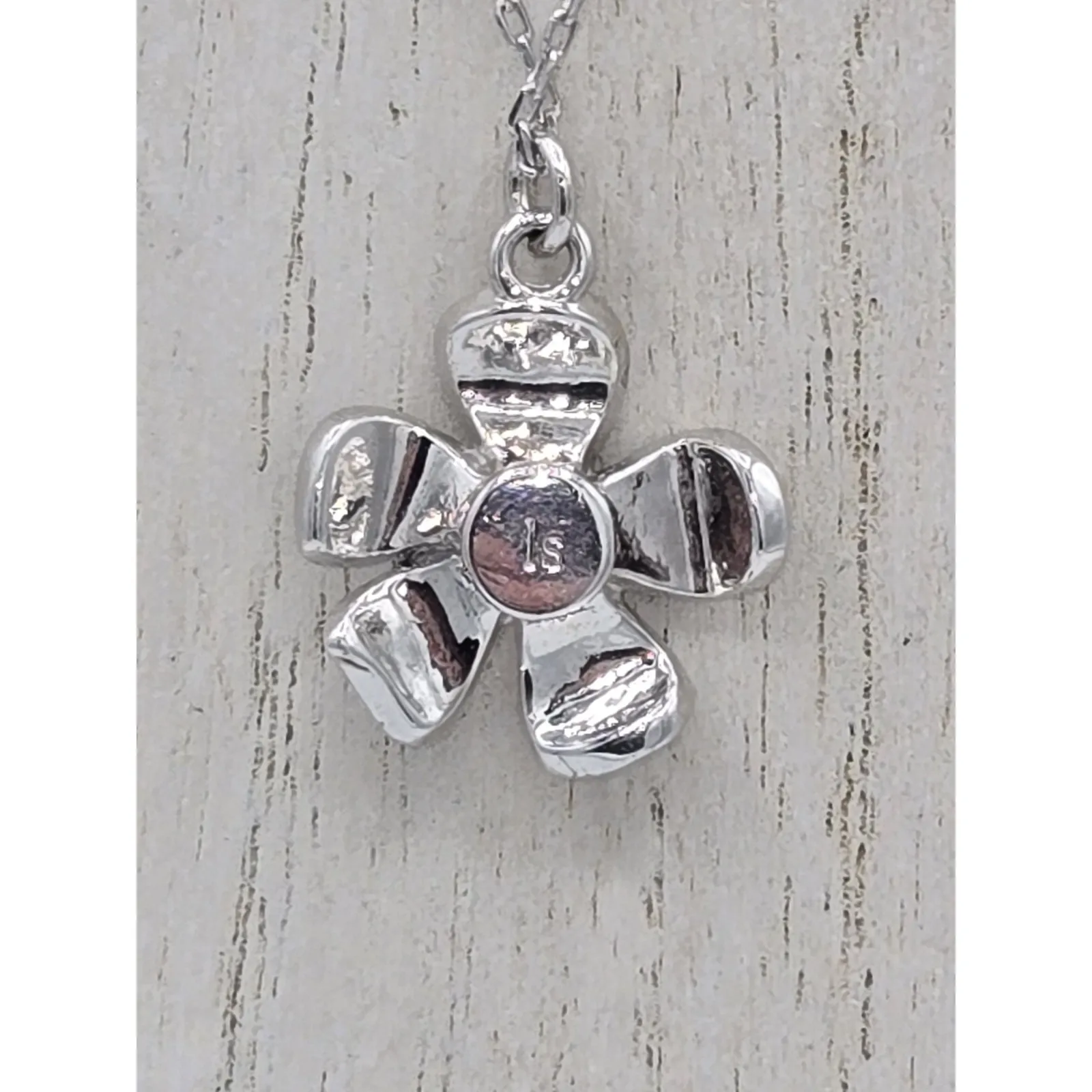 Lia Sophia Wild Rose Cut Crystals Flower Pendant Silver Tone Chain Necklace‎ - Image 4