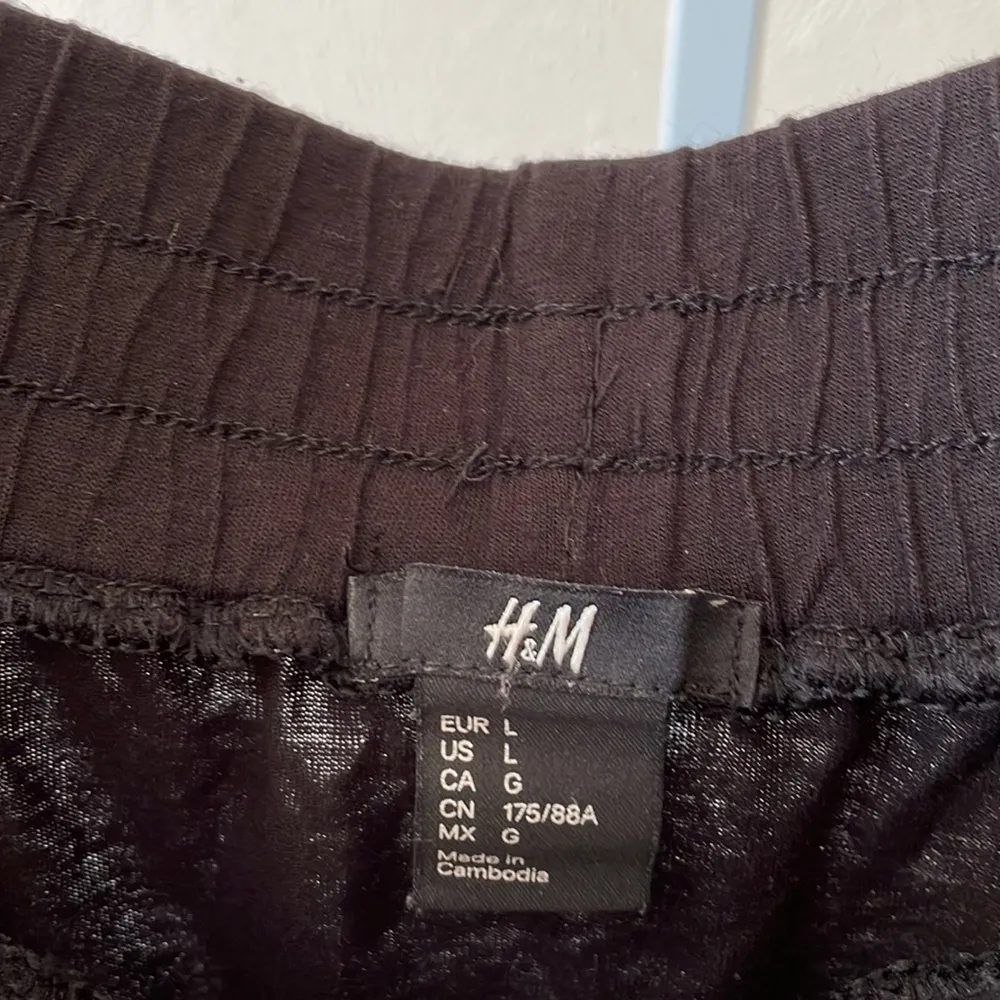 H&M soft comfy viscose maxi skirt - Image 5