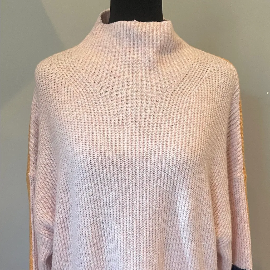 Color Block Women's Sweater free assembly medium like new Pink - Image 3