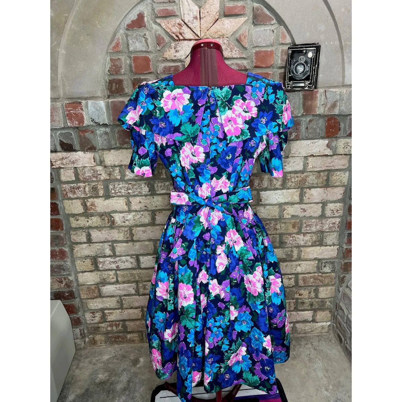 party dress floral drop waist puff sleeve swing skirt pink teal blue 1980s Size 12 - Image 4