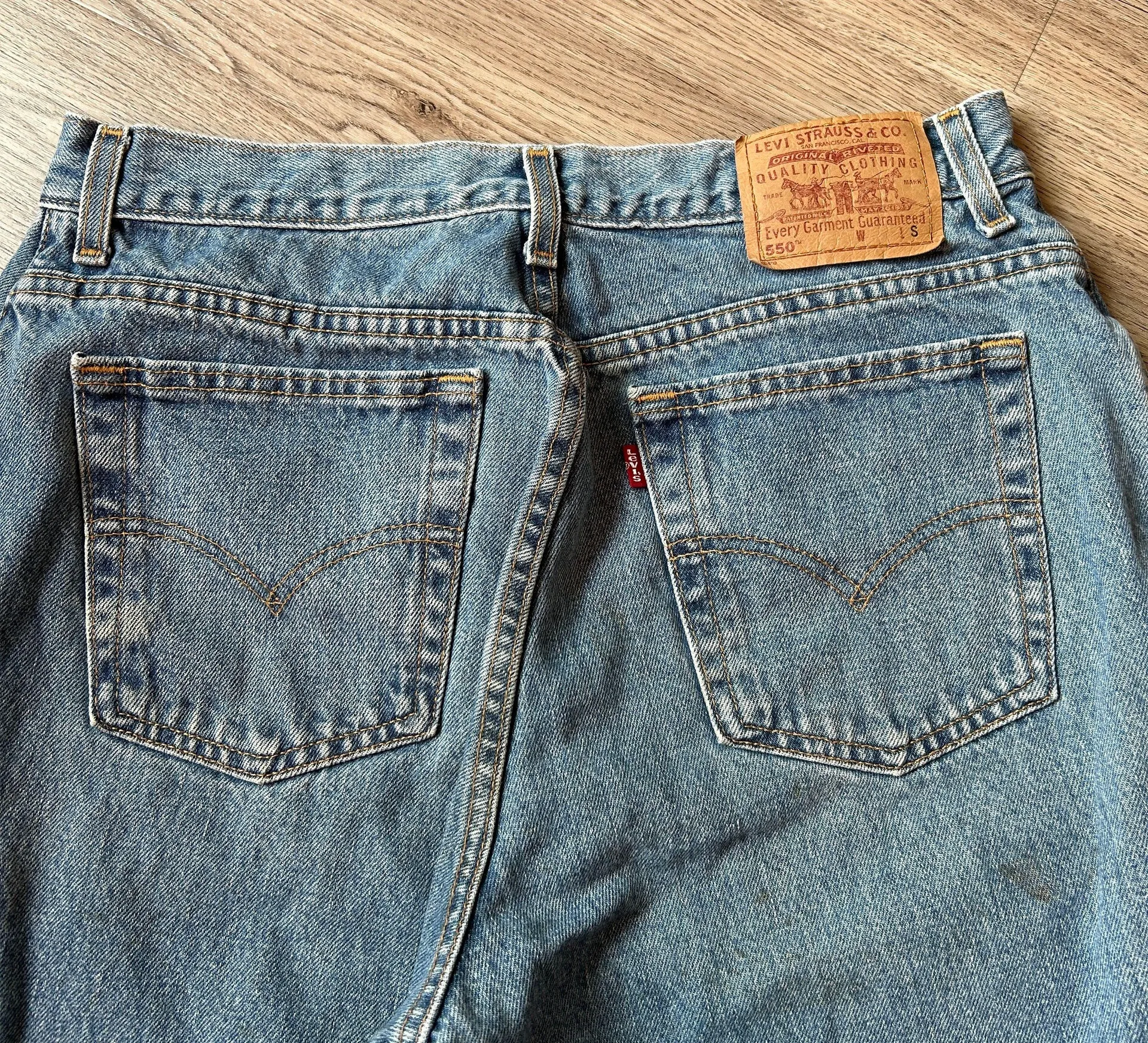 Levi's 550 Vintage Women's Relaxed Fit Tapered Leg Jeans Size 16 - Image 7