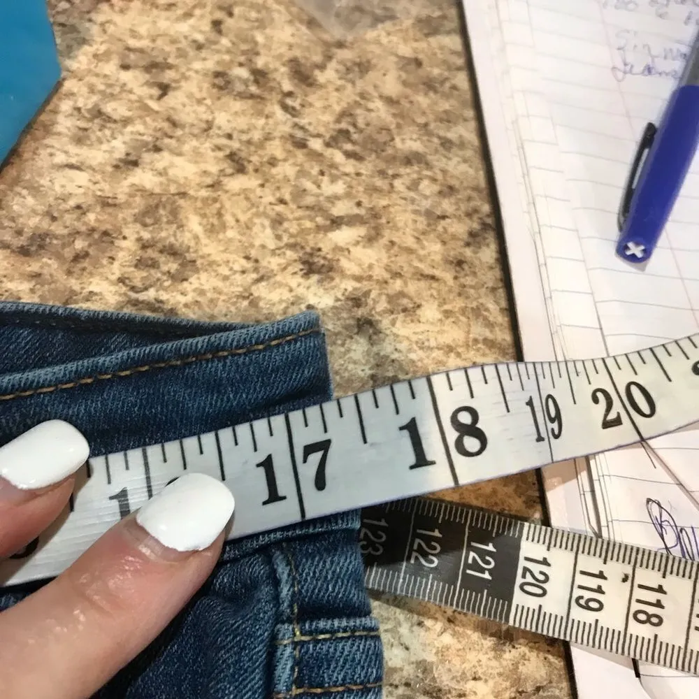 Signature mid rise boyfriend distress jeans women’s - Image 6