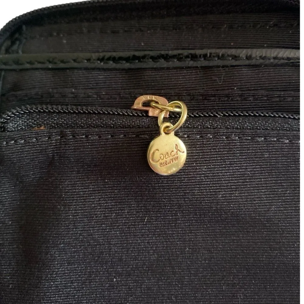 Coach Daisy Liquid Gloss Leather Black Wristlet Wallet - Image 4