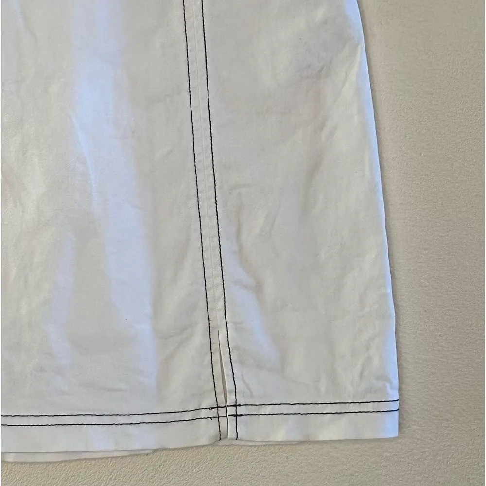 MINKPINK Revolve  Senses White Denim Mini Skirt black threads back zip sz medium - Image 9