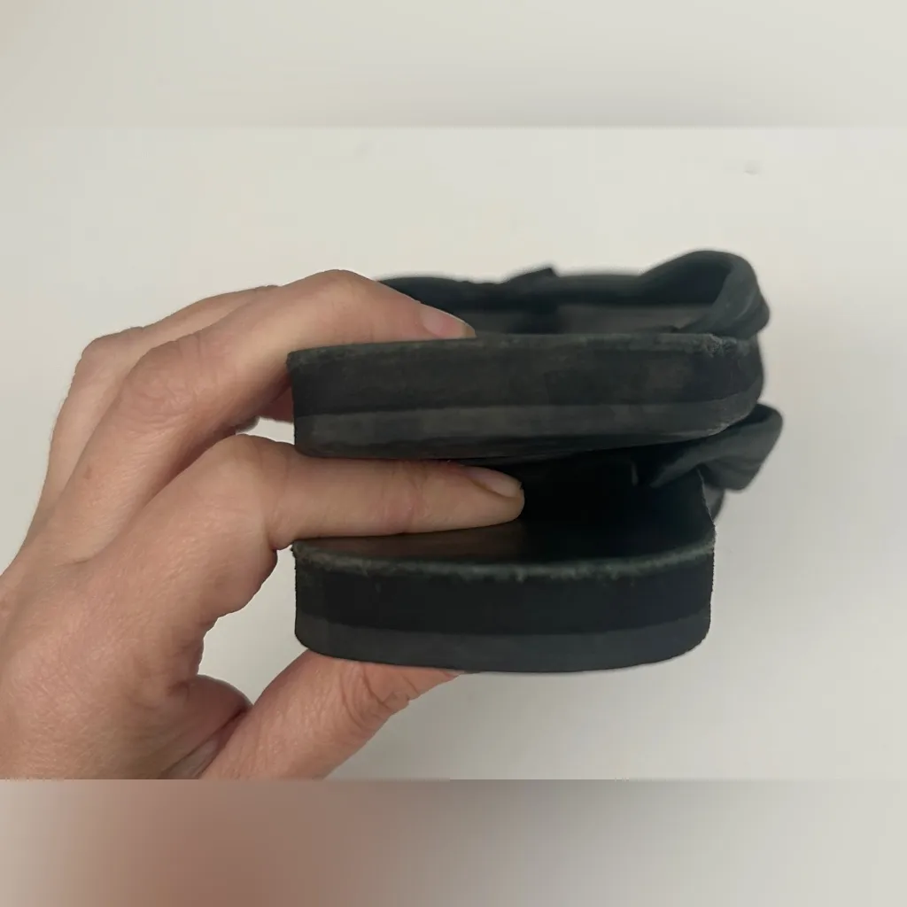 Rainbow flip flop Sandals Size Small - Image 4