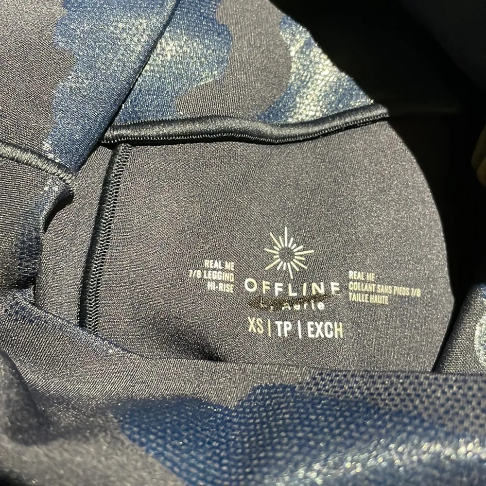 NWOT OFFLINE Real Me High Waisted Camo Legging BLUE XS - Image 6