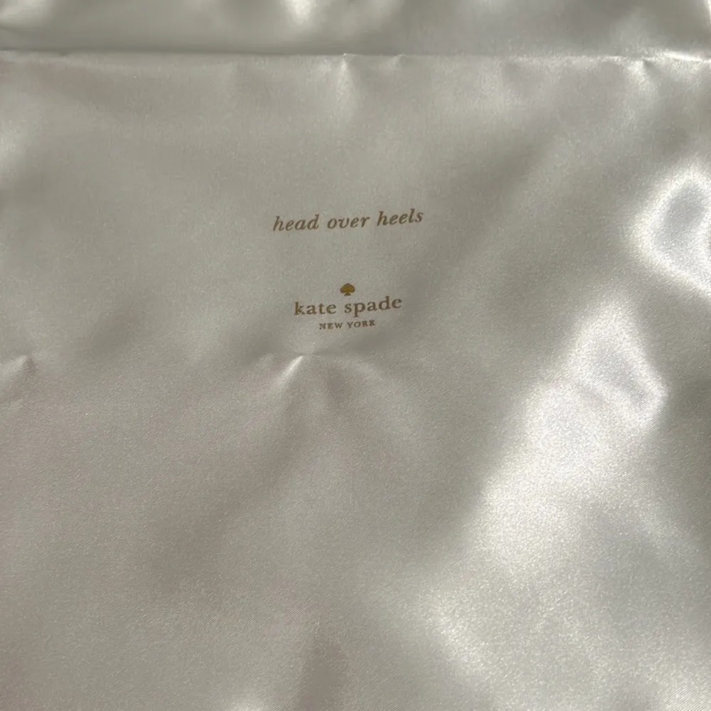 Kate spade clarice white satin and glitter heel - Image 4