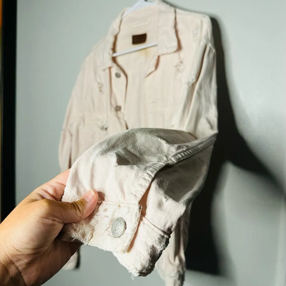 Lucky Brand light Pink Denim Distressed Button Front Collared Crop Jacket Size S - Image 3