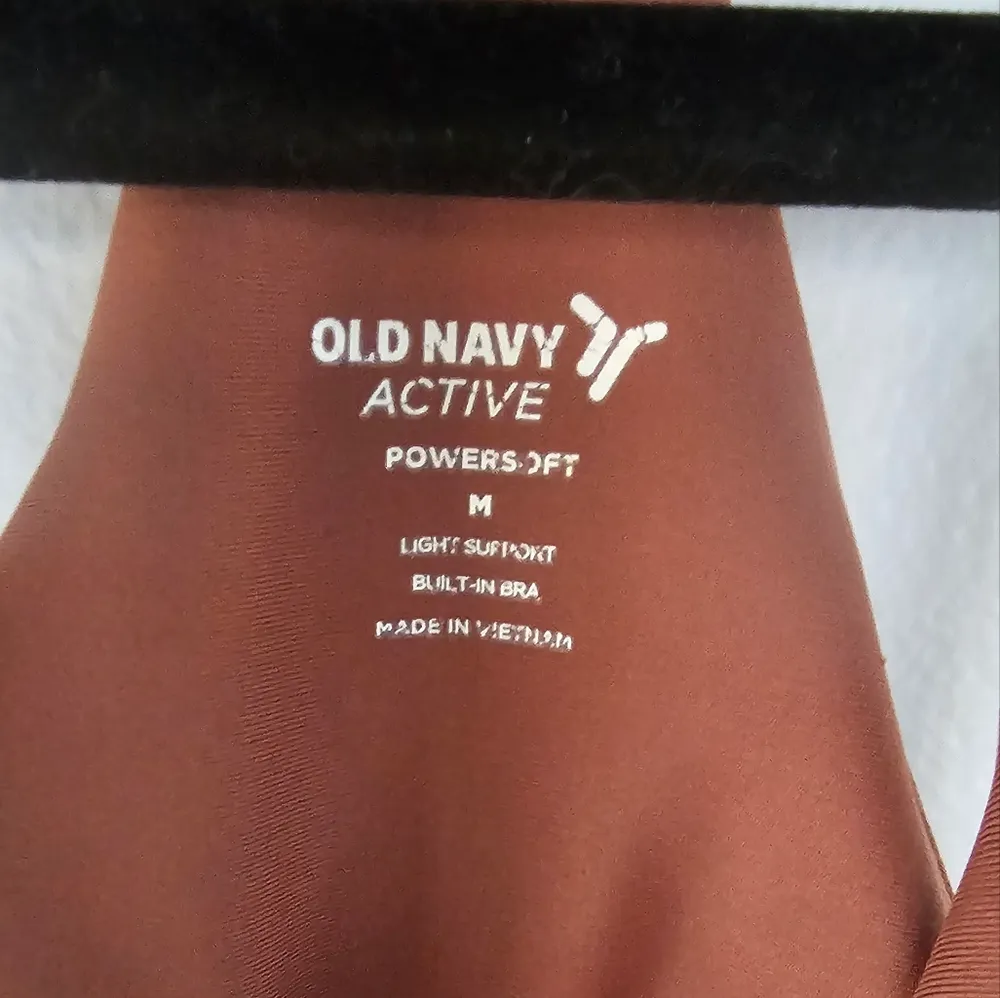 Brown Old Navy Size Medium Workout Tank - Image 3